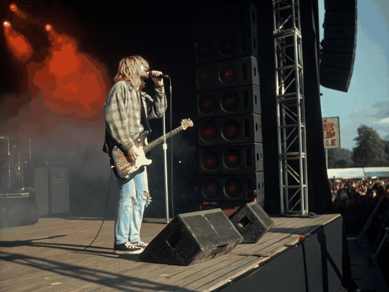 Massive outdoor crowd during Nirvana's historic 1992 festival headline